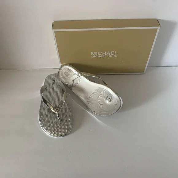 Michael Kors Silver Flip Flops - Picture 2 of 2